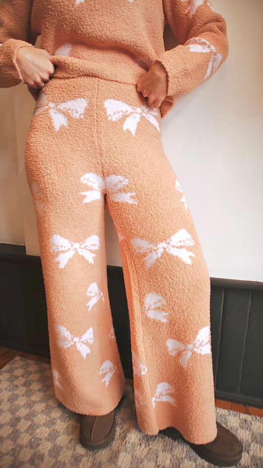 Bow-Print Cozy Sweater Pant